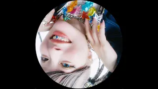 Kyary Pamyu Pamyu - Focus Focus(きゃりーぱみゅぱみゅ-Focus Focus)Official Music Video