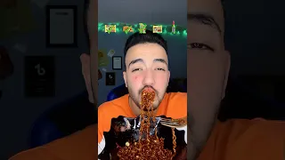 اندومي تشكن شيتوس نودلز كوري باربيكان  اندومي تشكن شيتوس نودلز كوري باربيكان