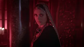 jijaji chhat parr koii hai 