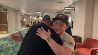 ¡Ismael Salas y el papá de Teófimo antes del agarrón!