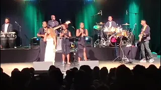Kim - C'est toi - Lotus Tour
