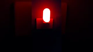 الضوء بلون واحد ضد الضوء الالوان اي احلى واحد الاول 1 و الثاني 2 