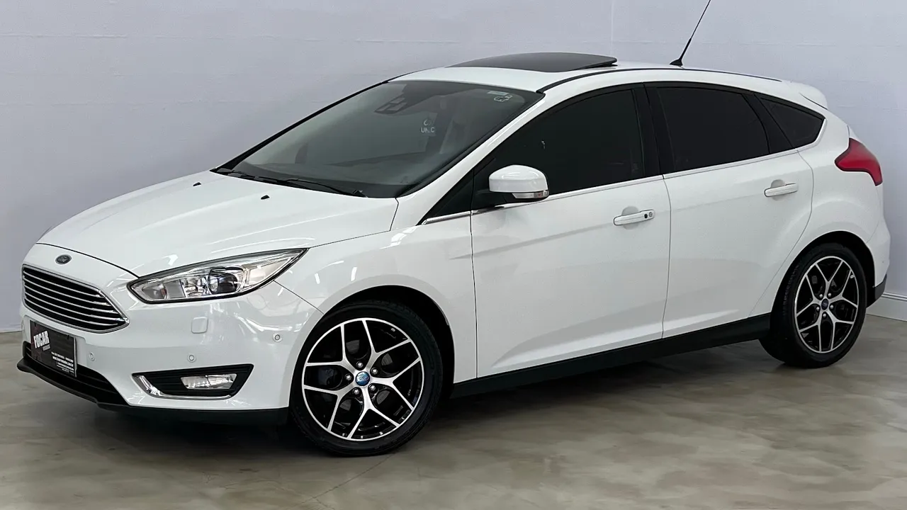 Ford Focus Titanium Plus 2.0 Flex - 2016