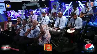 معتز صباحي   الليل الهادي دندنها
