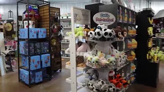 Exploring St Cloud MN with a neat thrift store Part one