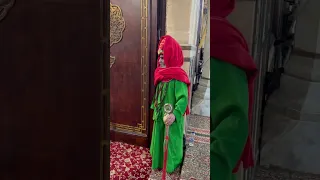 صوفي مشرك ينادي السيد البدوي من مقامه بطنطا مصر 