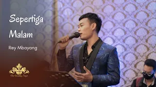 Download Di Sepertiga Malam - Rey Mbayang (Live Cover Wedding) MP3