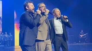 О Пономарьов М Хома Ю Горбунов УКРАЇНА ПЕРЕМОЖЕ 