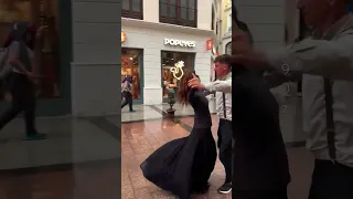 بدي دوب قلي قلي بجنون بحبك  بدي دوب قلي قلي بجنون بحبك