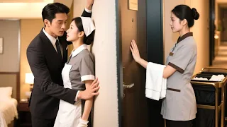 امرأة مدبرة المنزل تحمل بعد قضاء ليلة مع المدير التنفيذي الذي يتزوجها ويدللها 