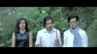 killing me inside kau dan aku berbeda official music video 