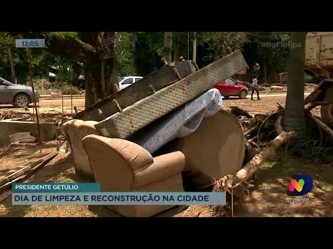 Dia de limpeza e reconstrução em Presidente Getúlio