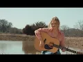 Hailey Whitters - Everybody Oughta (Lyric Video)