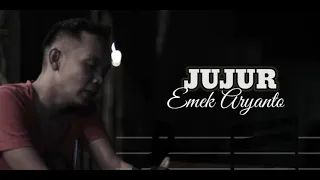 Download Lirik Video Emek Aryanto - Jujur  | Tembang Tarling 🎶 MP3