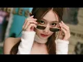 TWICE “PEACH GELATO” M/V