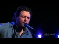 Blake Shelton - She Talks To Angels (Stripped)