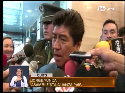 Mayoría de legisladores de Alianza Pais respalda a Moreno