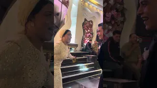 اتنين بمقام ملايين                                                                  دندنها