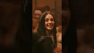 ولمحت من عينيها نااري وحرقتي 