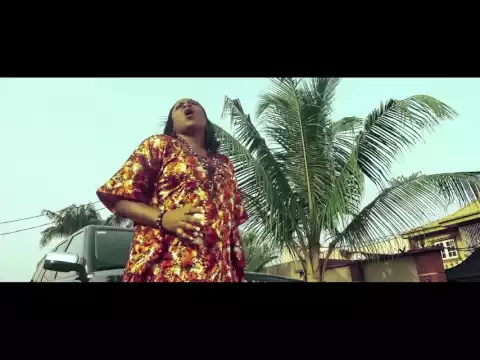 Download MP3 SINACH - I KNOW WHO I AM (official video)