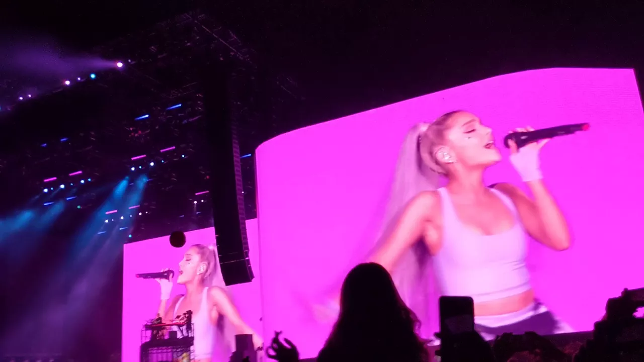 Kygo surprises us with Ariana Grande & Debuts "No Tears Left To Cry" @ Coachella 2018