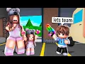 Download Lagu Baby ANGEL PLAYS with HER CRUSH in Roblox Murder Mystery 2