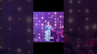 اريد اكضي العمر وحدي  رحمه رياض تكمله اغنيه وعد مني             العراق  متابعه  ترند  ستوري  اغاني دندنها