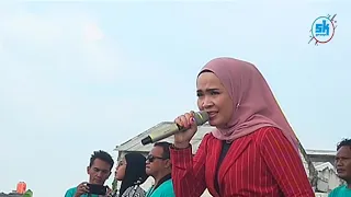 diah sartika awan kelabu
