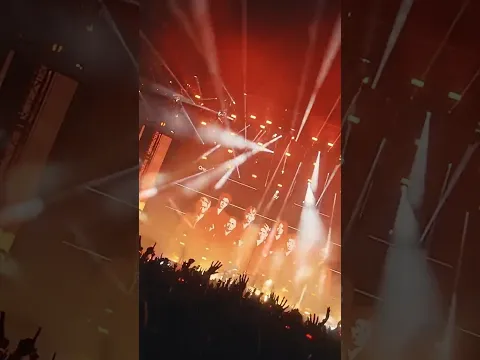 ONE OK ROCK - One by One [Official Clip from "DETOX JAPAN TOUR AT NISSAN STADIUM"]