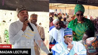 see how islamic singer saoty arewa was bless with money as he minister live oga bello ramadan