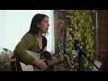Lizzy McAlpine - ceilings (live acoustic)