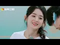 Lagu Zhao Liying and Zhang Bichen singing in Chinese restaurant S5