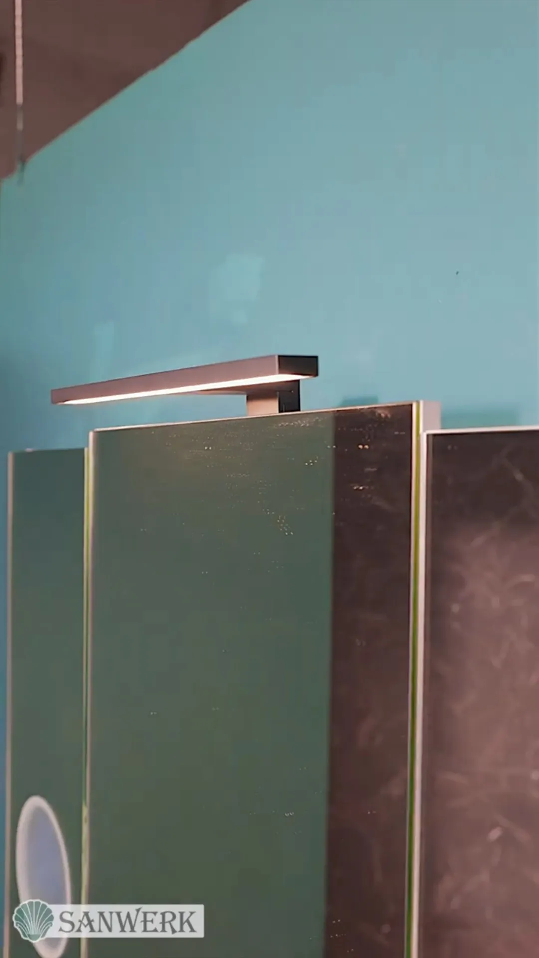 Короткий огляд LED-підсвітки AL 30 см, чорний (Shorts)
