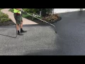 Sealcoating the driveway with oil-based sealer - The right way