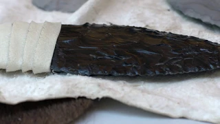 In-Depth Flintknapping Tutorial - Learn To Make An Arrowhead