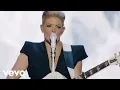 Download Lagu The Chicks - Easy Silence (Live from MMXVI Tour)