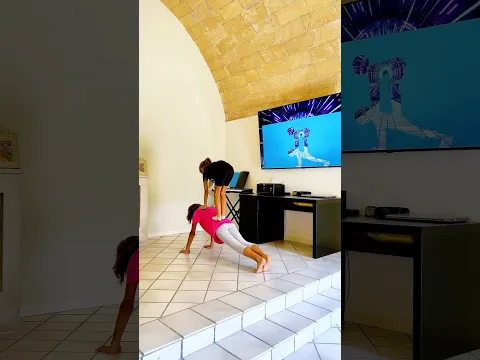 Two sisters 👯♀️ vs The Pose Challenge 🫣