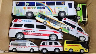 救急車とバスのミニカー坂道走る 坂道走行テスト! Ambulance & Bus miniature cars run! emergency driving test