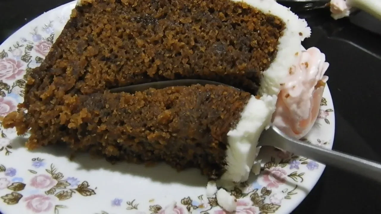 Receita do bolo: A Maceração é a imersão da fruta em um líquido, normalmente licor para suavizar sua. 