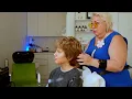 Download Lagu (ASMR) Young man got a fresh haircut and professional hair care #asmr #hairstyle #haircut