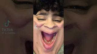 التوك توك كله بعد ما نزلت اغنيه ملك ايه يا صاصا عامل ايه      دندنها