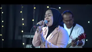 Download Layangan Putus (Official Live Music) MP3