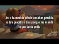 Hecha Pa' Mí - Grupo Frontera (Letra/Lyrics)