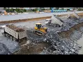 Lagu Fantastic Team! Expert Driver Bulldozer Clearing Stone and Dump Truck Remove Stone into Deep Lake