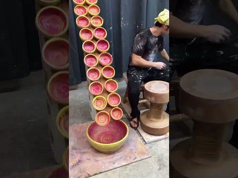World biggest ceramic artist
