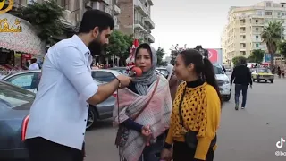 اسئله محرجه جدا فى الشارع بتحبى طويل ولا قصير 
