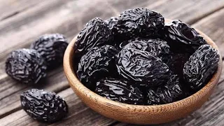 أسهل طريقة لتجفيف البرقوق و الاحتفاظ به لمدة طويلة مع سر يخليه طري و ملحم 