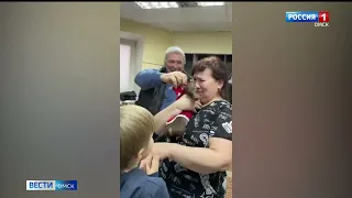 Необычный подарок преподнесли одному из волонтеров центра канис-терапии «Лапу, друг»