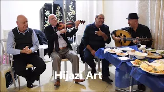 وصلة طربية في عيد ميلاد الشاعرة سناء عبيد            تصوير رائف حجازي دندنها