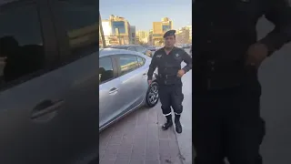 اعتقال مطلوب من قوات الامن في عمان عند الدوار السابع   دندنها